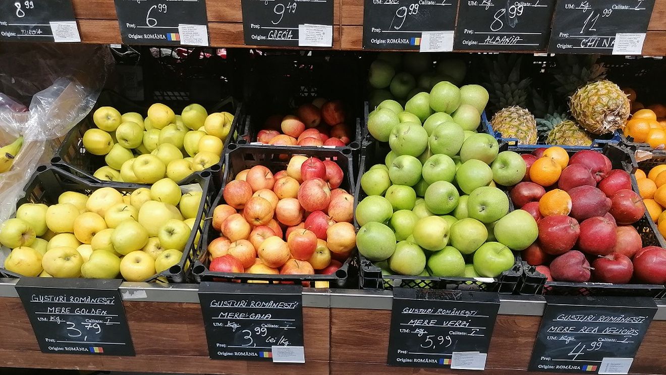 Hunedoara: Controale şi amenzi ale poliției pentru combaterea evaziunii fiscale cu produse alimentare