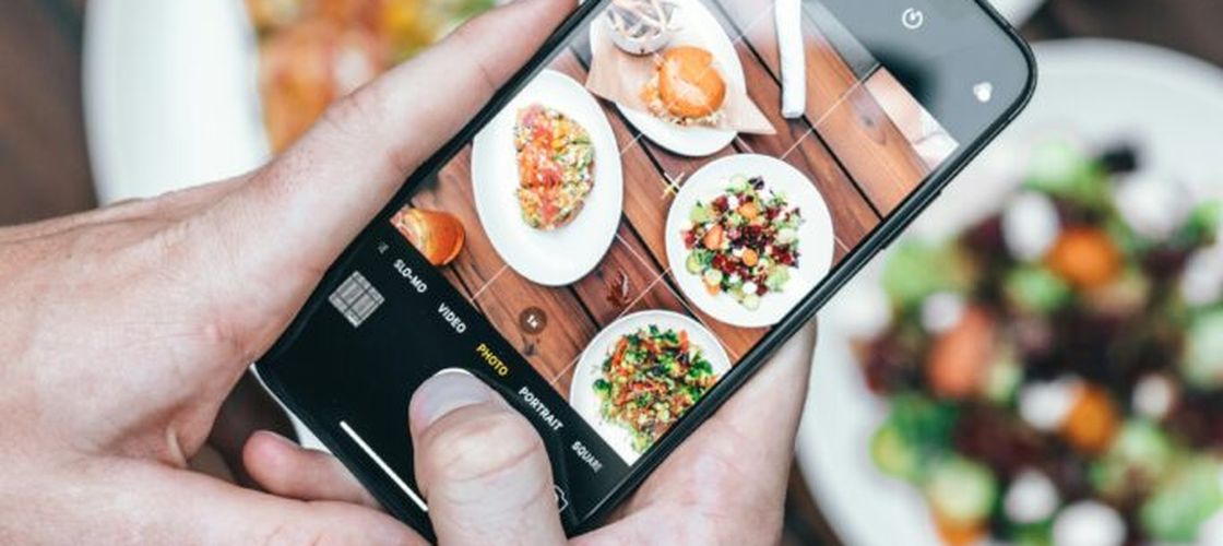 Cum te convinge TikTok să mergi la restaurant fără să-ți dai seama / De la clip viral la comandă și loialitate