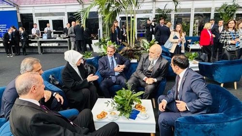 O ceașcă de cafea aduce și inamicii împreună: liderii Turciei şi Ciprului au băut o cafea într-un gest rar de diplomaţie între cele două țări