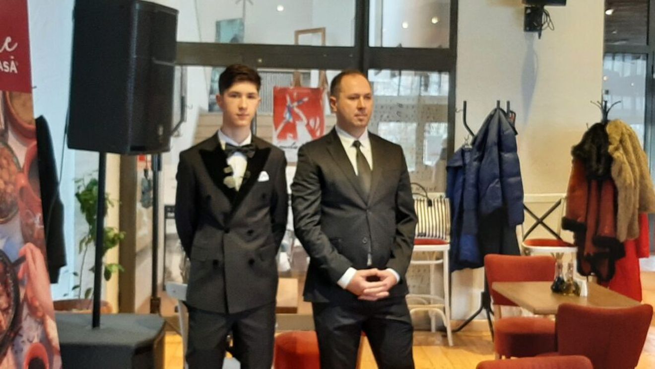 Ulei de măsline care se degustă  în acorduri de muzică clasică. Noul concept al brandului românesc D’Olive, care produce în Creta