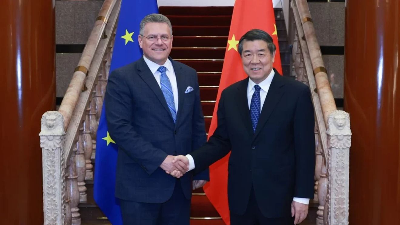 Comisarul European pentru Comerț, Maroš Šefčovič, în vizită oficială la Beijing / A fost agreată înființarea unui grup de lucru privind accesul pe piața agroalimentară