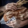 Pâinea care se făcea o dată pe an și trebuia să țină până toamna următoare. Cum era păstrată și cum își pregăteau proviziile pentru iarnă oamenii de la poalele Muntelui Rosa