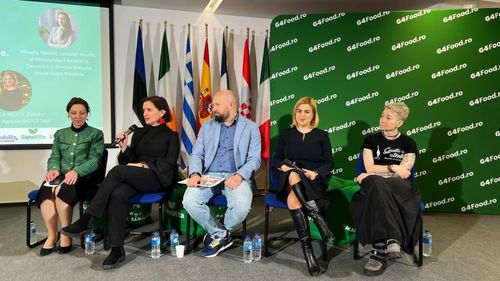 VIDEO | Conferința „Un an de G4Food”: Soluții pentru o alimentație sănătoasă în rândul elevilor și al tinerilor: „Trebuie să vedem ce se întâmplă în realitate acolo unde avem programe pe hârtie”