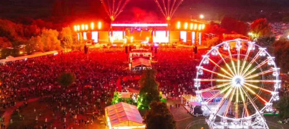 Cât costă o bere, un burger sau o cafea la festivalul Electric Castle de la Bonțida