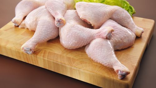 ABC în bucătărie | Cât rezistă carnea de pui crudă în frigider și cum îți dai seama că s-a stricat / Recomandările experților pentru a evita riscurile de îmbolnăvire