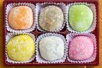 VIDEO Ce sunt mochi japonezi? Există și varianta „dochi” comercializată de un faimos supermarket din Spania, dar și rețeta de mochi de dietă care a devenit virală pe rețelele sociale