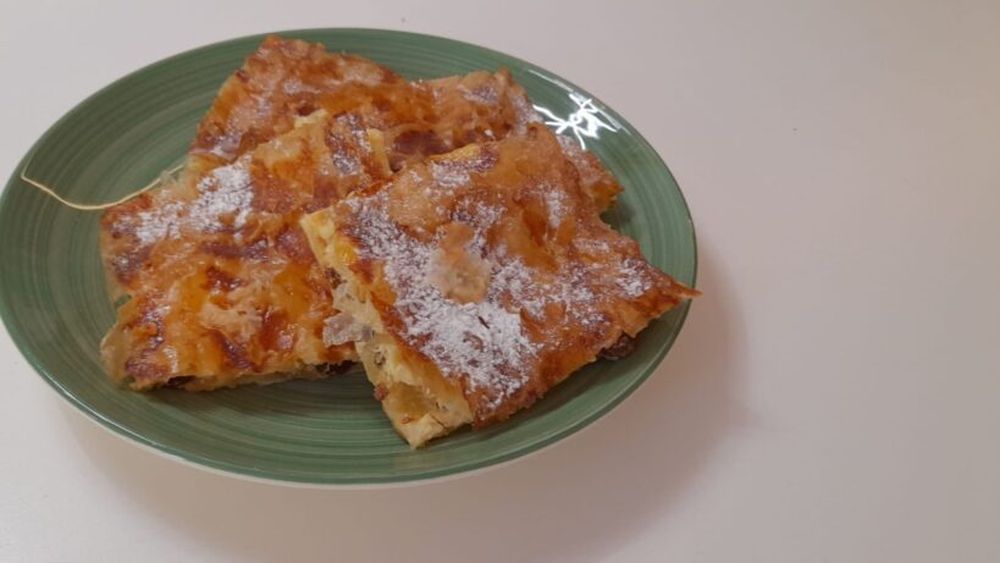 Retetele Juanitei: Placintă cu brânză dulce. Un desert de weekend care se va evapora din farfurii. Nimeni nu-i rezistă