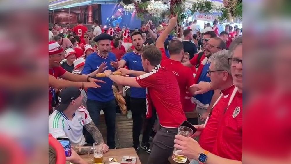 „Războaiele alimentare” de la Euro 2024: Albanezii au rupt spaghete în fața italienilor, iar austriecii au distrus baghete sub ochii francezilor