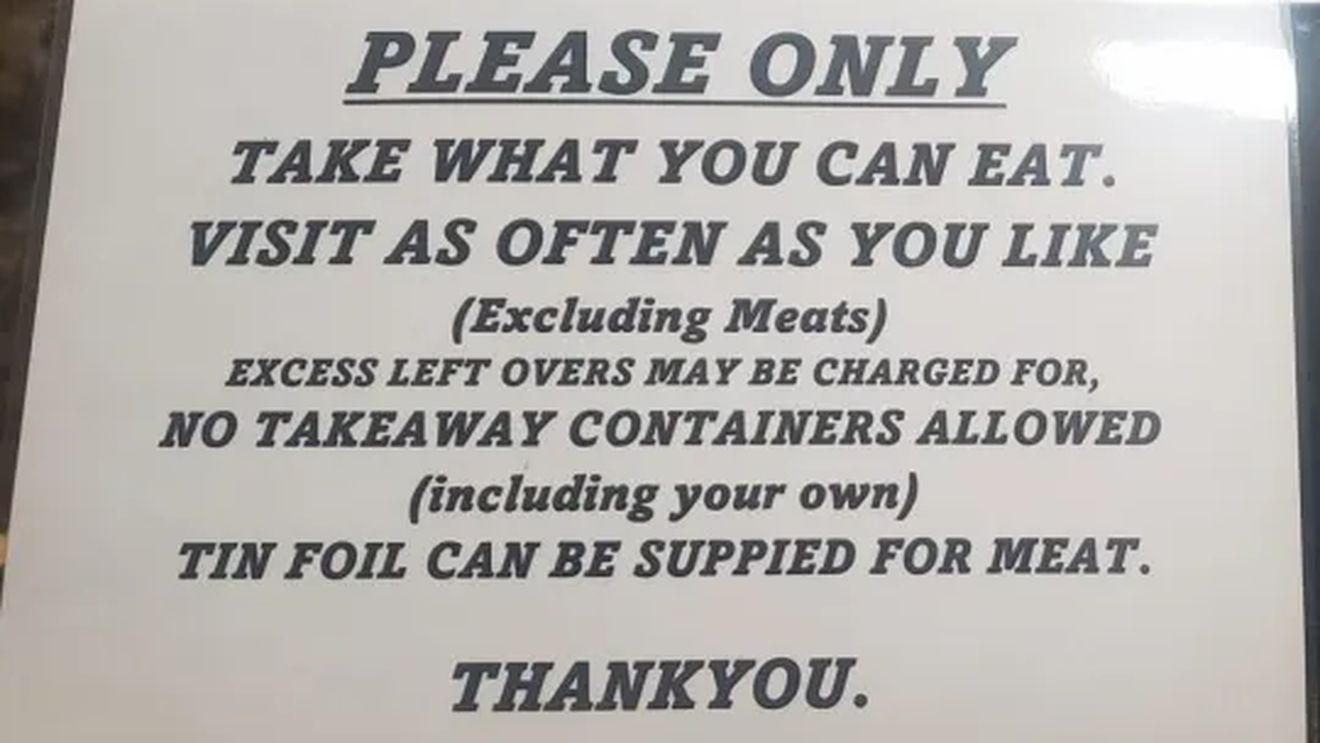 Nu mănânci tot din farfuria pe care ți-ai umplut-o singur la restaurant? Plătești amendă