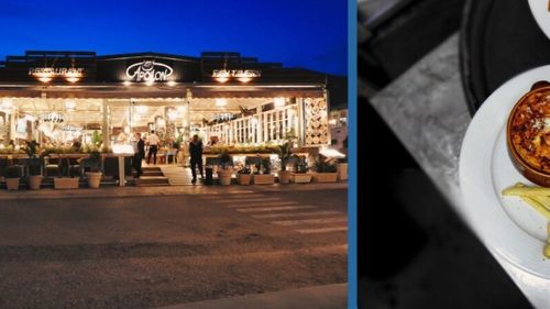 FOTO | Meniu de vacanță: ce am descoperit într-un restaurant din Perissa, una dintre cele mai populare plaje din Santorini