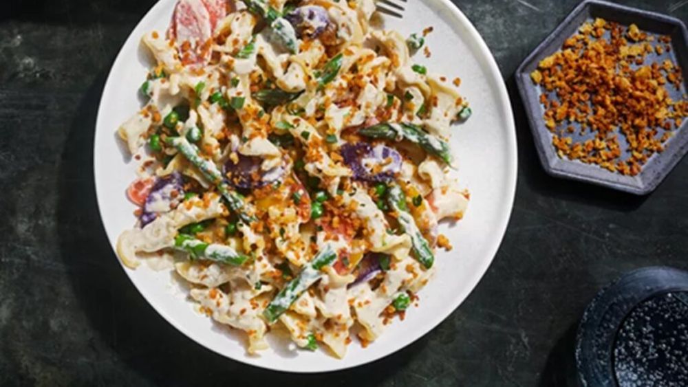 Paste cremoase cu leurdă și sparanghel pentru cină / Un festin delicios de primăvară