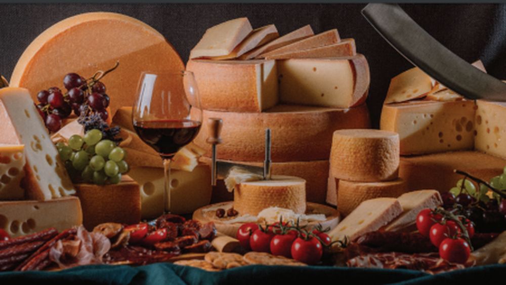 Americanii fac stocuri de vin și brânză din Europa înainte ca Donald Trump să impună taxe vamale / Exporturile de vin spumant din Italia către SUA au crescut cu 41%