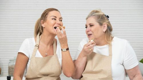 Tania Fântână, nutriționist: De ce e mai greu după 40 de ani? / Clientă: „Eu am așa o viață bună că n-am cum să fiu altfel decât grasă”