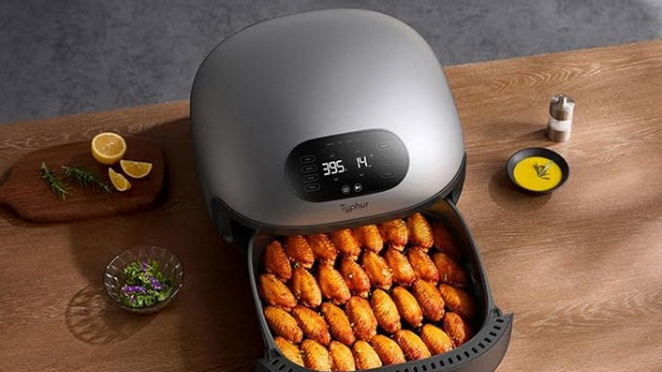 Top 5 greșeli frecvente pe care le faci când gătești la air fryer: De la supraaglomerarea coșului până la folosirea uleiului nepotrivit / Ce să NU faci când folosești friteuza cu aer cald