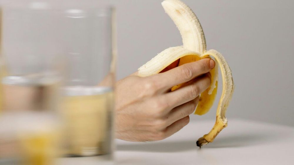 Valențele nebănuite ale bananei/ Jordi Cruz, chef cu multe stele Michelin: „Banana nu încetează niciodată să mă surprindă”/ Celebrul chef militează pentru o bucătărie fără risipă