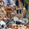 Gastroweekend | Produse tradiționale, bujori și concerte în piețele Amzei și Matache, în acest weekend din București