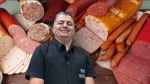 VIDEO | Sarmale și Tapas | Mezeluri românești se fabrică și în Spania/ Gavril Conțiș (proprietar magazin românesc): „Sunt români care și-au deschis fabrici aici, dar clienții tot produsele „de acasă” le preferă, au mai multă încredere”