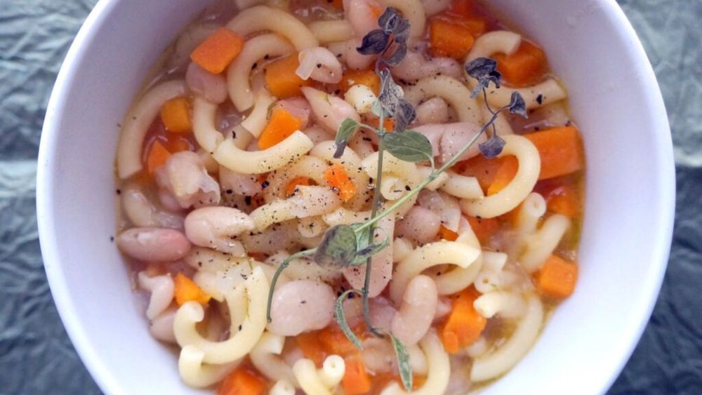 Pastele de vineri seara. Paste cu fasole și dovleac, un fel complet, vegetal / Cum se fierbe corect, simplu și eficient fasolea boabe