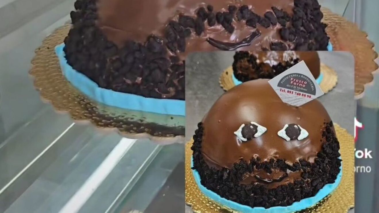 Patiserii napoletani l-au dat uitării pe Osimhen și i-au dedicat un nou tort, de bun venit, lui Lukaku, transferat de curând la Napoli