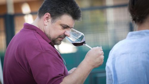 Răzvan Avram, expert Unvinpezi: Vinul este, doar la prima vedere, o băutură alcoolică: el conţine maximum 14-15% alcool, iar restul este cultură/istorie/geografie/poveste/emoție