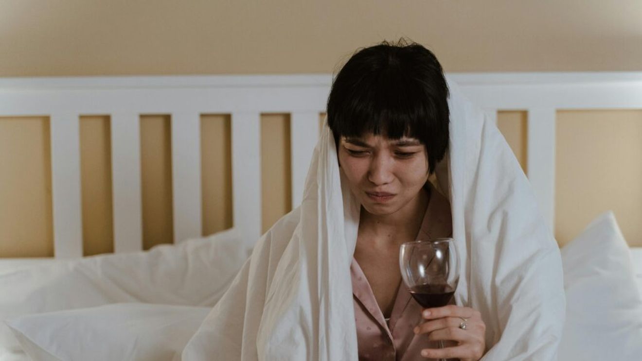 Cele mai bune șase alimente pentru mahmureală/ O nutriționistă spune că alimentele hidratante și ușor de digerat te pot ajuta să supraviețuiești dimineții de după petrecere