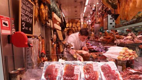 Vara aproape s-a terminat, vacanța nu. Ce cadouri gastronomice pentru cei dragi poți aduce la întoarcerea din Spania