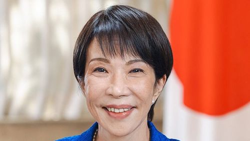 Și prim-miniștrii gătesc. Sanae Takaichi, prima femeie care ocupă această funcție în Japonia, susține că acticitățile casnice și machiajul îi ocupă câteva ore zilnic