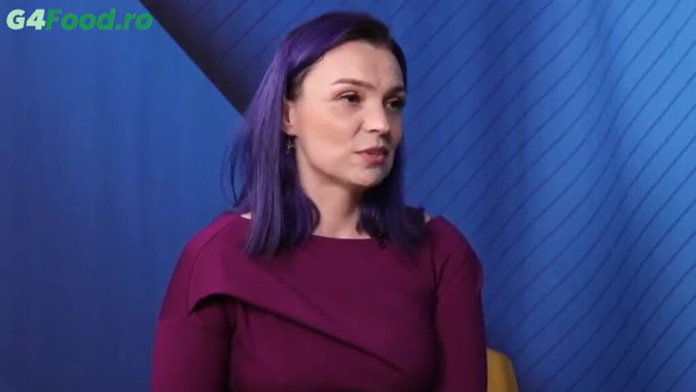 VIDEO | Sportul, ca prevenție / Instructorul de pilates Larisa Stanciu: „Noi facem prea puțină prevenție. Și, când suntem bolnavi, mai ales pe partea de mobilitate, toți ne gândim că dacă știam, mai bine mă apucam mai de mult de sport”