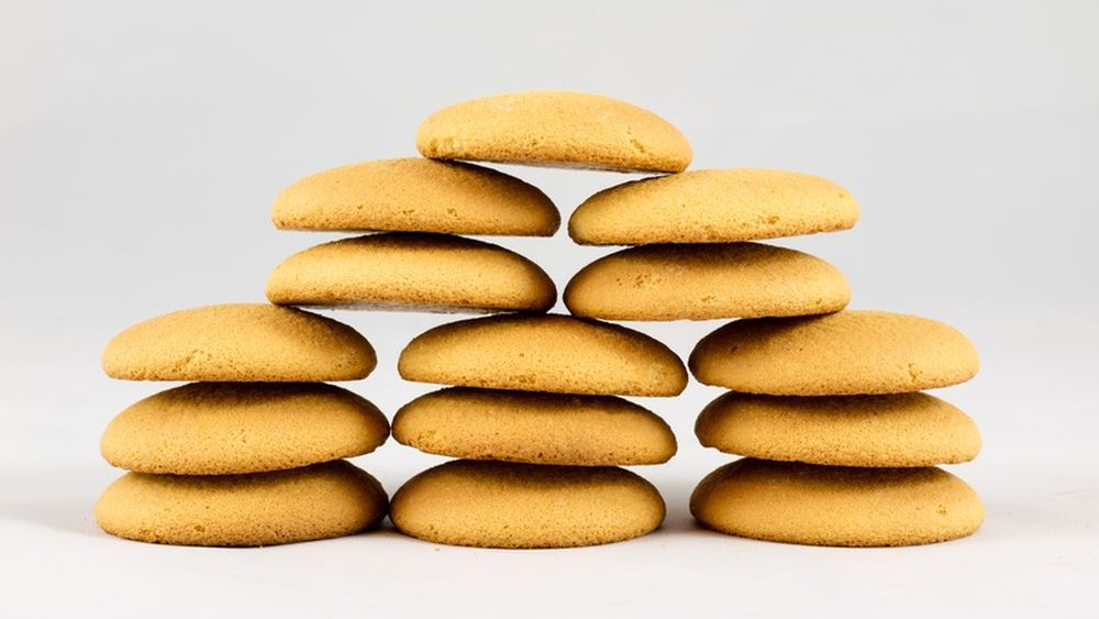 ABC în bucătărie. Aluat rapid pentru biscuiți simpli și economici. Cu puține grăsimi și puțin zahăr și fără ouă