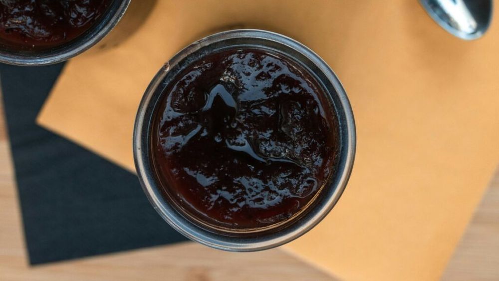 OPINIE | Războiul fiscului cu gemul bunicii | Conf. univ. dr. Irina-Daniela CIȘMAȘU (ASE): „Probabil nu a fost o intenție politică de a descuraja producția casnică, ci o formulare nefericită a unei idei economice, și anume că o economie bazată excesiv pe autoconsum sau pe vânzări informale are o bază fiscală redusă și, implicit, un grad mai mic de colectare a TVA”