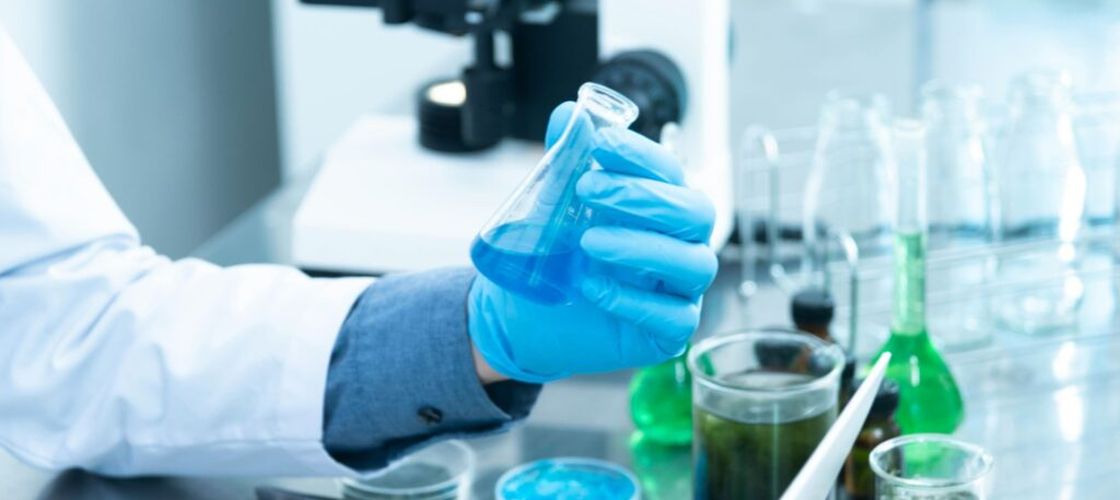 Cercetătorii australieni transformă frunzele de conopidă în sursă de proteine. O tehnologie cu ultrasunete ar putea reduce risipa alimentară
