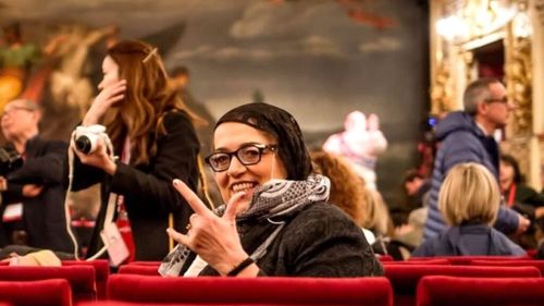 O parfumieră excentrică din Italia compune arome după creațiile culinare ale unor chefi celebri. Mai nou, bucătarii îi cer să creeze esențe comestibile care să scoată în evidență un preparat