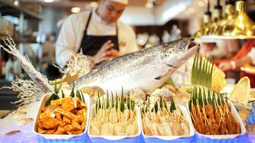 21 de tipuri de pește ușor de gătit / Ghidul complet: cum îl alegi și care sunt cele mai sănătoase opțiuni, potrivit specialiștilor