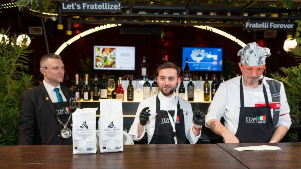 21 de companii italiene de top, prezente la ediția de primăvară a târgului RoWine București 2025 / Ambasadorul Italiei la București: „În ultimii ani, am înregistrat o creștere semnificativă a poziției exporturilor agroalimentare italiene în România”