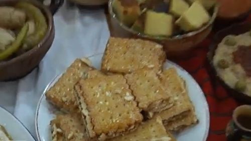 Festival de mâncăruri de post, la Prundeni, Vâlcea/ Elevi din 11 localităţi s-au întrecut în a găti reţetele străbunicilor