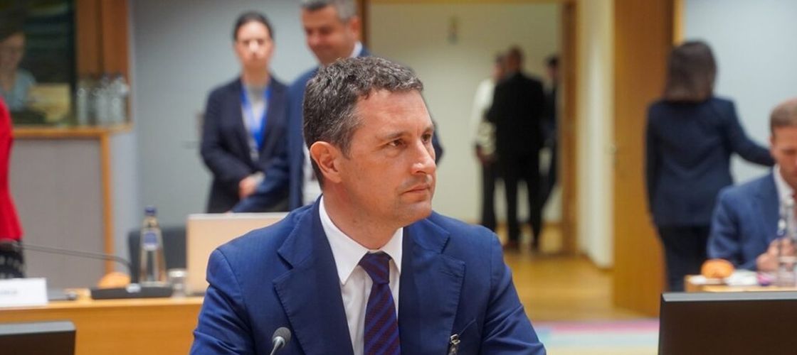 Cine este Tánczos Barna, propunerea premierului de ministru interimar la MADR/ Fostul fermier, actualmente viceprim-ministrul Tánczos Barna, a gestionat o fermă cu vaci de lapte