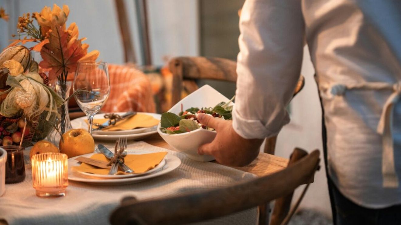 Piața globală a turismului gastronomic se apropie de 4 miliarde de dolari / Călătorii moderni nu mai caută doar o masă, ci doresc să înțeleagă istoria și tehnicile din spatele preparatelor locale