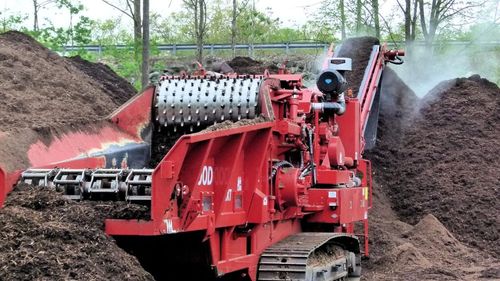 Investiţii de 3,4 milioane de euro într-o nouă fabrică de compost şi instalarea de panouri solare, planurile DN Agrar Group pentru perioada următoare