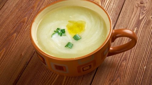 De ziua Franței, o poveste adevărată despre perseverență: Potage Parmentier, supa de cartofi care a introdus celebrii tuberculi în alimentația europenilor