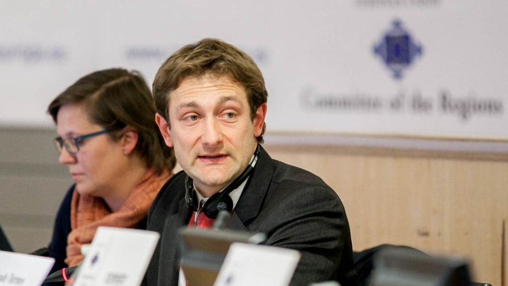 ANALIZĂ | Ce așteptări sunt de la noul comisar european pentru agricultură? Christophe Hansen va fi audiat luni, 4 noiembrie / Reconcilierea intereselor fermierilor și ale activiștilor de mediu, dar și pactul Green Deal ar putea fi prioritare