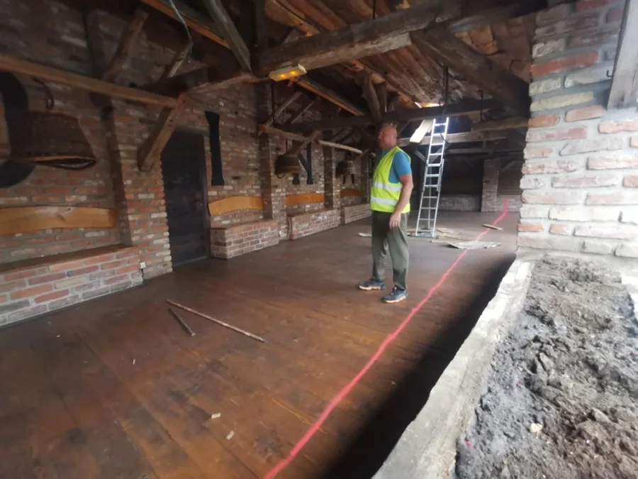 Construcții ilegale în Complexul Studențesc din Timișoara FOTO Ștefan Both