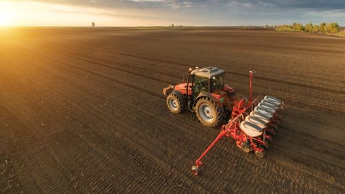 Până pe 31 decembrie se mai pot depune cererile de finanțare pentru motorina utilizată în agricultură, pentru 2025, transmite APIA