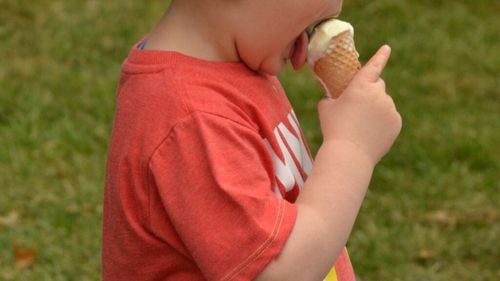 Când ar trebui să mergi cu copilul la nutriționist? Semnele care nu trebuie ignorate