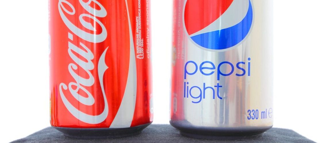 De ce Coca-Cola are gust mai intens, iar Pepsi pare mai dulce / Diferența stă în echilibrul dintre acizi, zahăr și bule