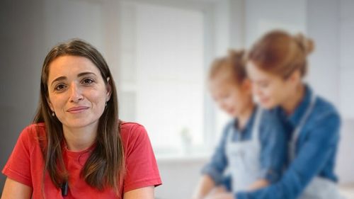 VIDEO | Cum obișnuiești copiii cu dulciurile fără zahăr/ Doina Șerbu („Viața fără gluten și zahăr”): Dacă îi implic și pe ei atunci când gătesc, gustă și le plac