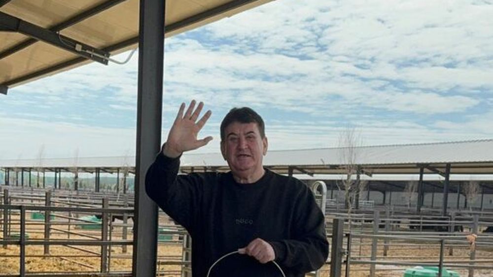 A investit sau nu fostul vicepremier Gabriel Oprea 5 milioane euro, în ferma lui Gigi Nețoiu?/ La scurt timp după ce a făcut anunțul, acesta a șters postarea și a revenit cu o ”declarație publică”