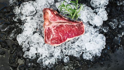 Vion Foods, unul dintre cei mai mari producători de carne de porc și vită din Uniunea Europeană, și-a reluat exporturile către China; vânzările către Italia sunt marcate de incertitudine