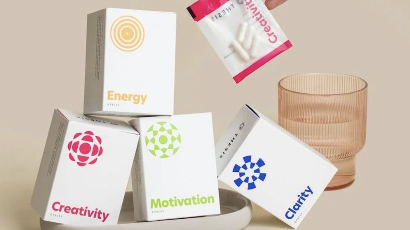 Medic: Suplimentele nu sunt medicamente, nu sunt studiate pentru a vindeca boli, dar au o grămadă de reacții adverse/ Reclamele la suplimente sunt și mai periculoase, simptomele unei boli nu se tratează cu ce vezi la televizor, ci necesită investigații