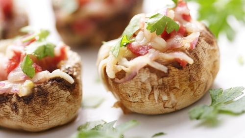 Trei rețete pentru cine sănătoase și bogate în proteine / Sunt ușor de preparat și pline de savoare