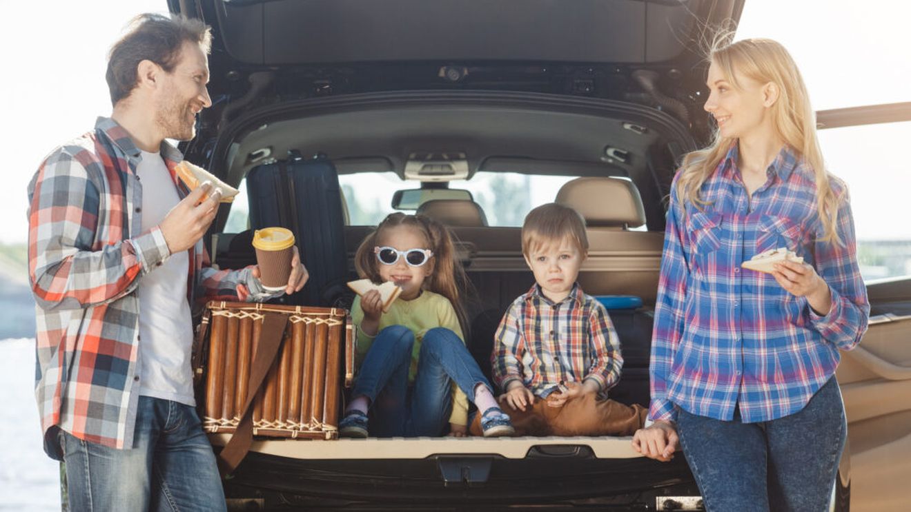 Drum lung cu copiii? 8 idei de gustări sănătoase care te scapă de stres / Ce să adaugi în bagaj